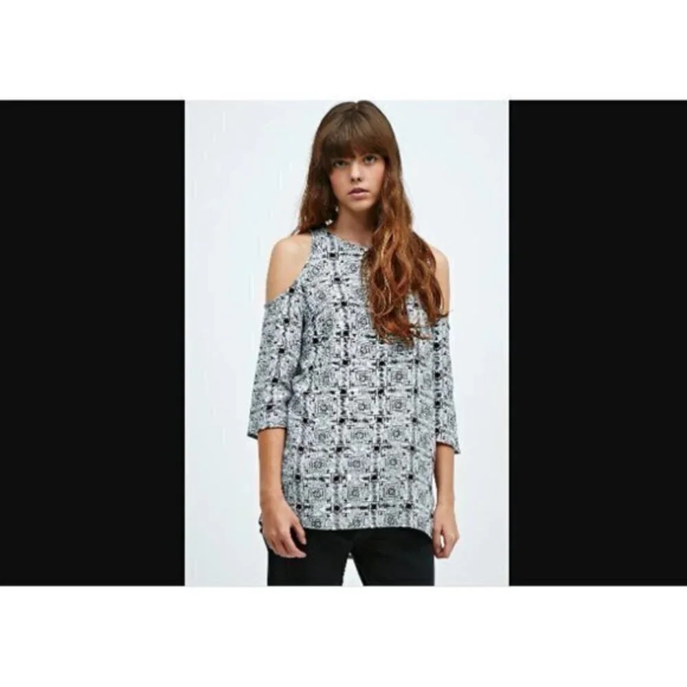 Urban Outfitters UO Staring at Stars Printed Tunic Top L